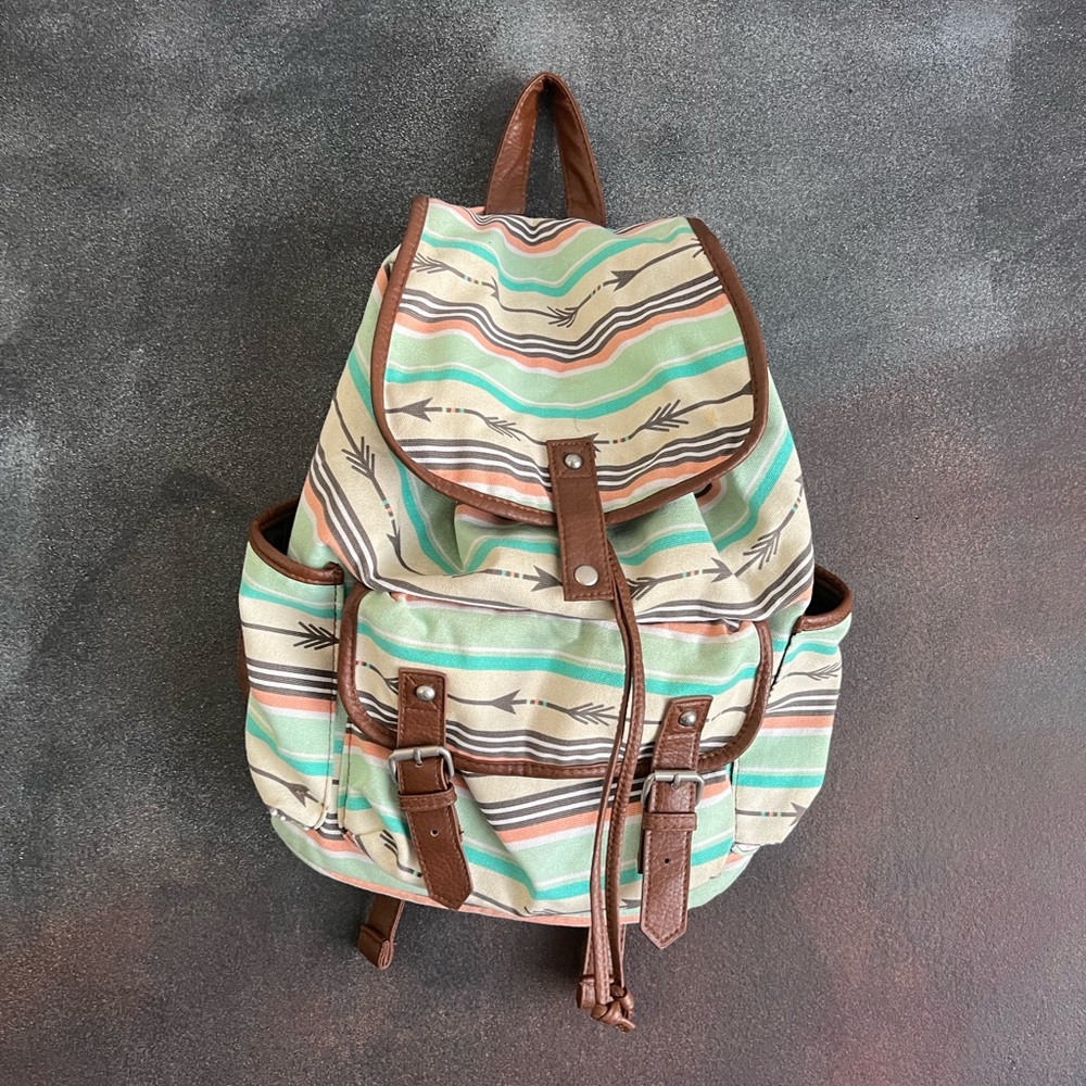 Stripped Arrowhead Back Pack